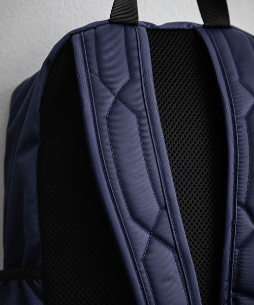 HUNTER(ハンター)の「HUNTER ハンター ORIGINAL NYLON BACKPACK ナイロンバックパック/リュック(バックパック/リュック・メンズ・ネイビー/ブラック・FREE)」の22枚目の写真