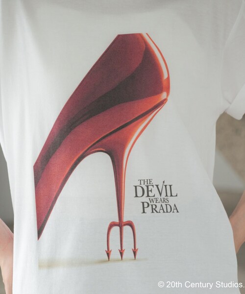 GALLEST（ギャレスト）の「【GOOD ROCK SPEED】The Devil Wears Prada／Graphic Print T-Shirt（Tシャツ/カットソー・レディース・ホワイト系1・38）」の5枚目の写真