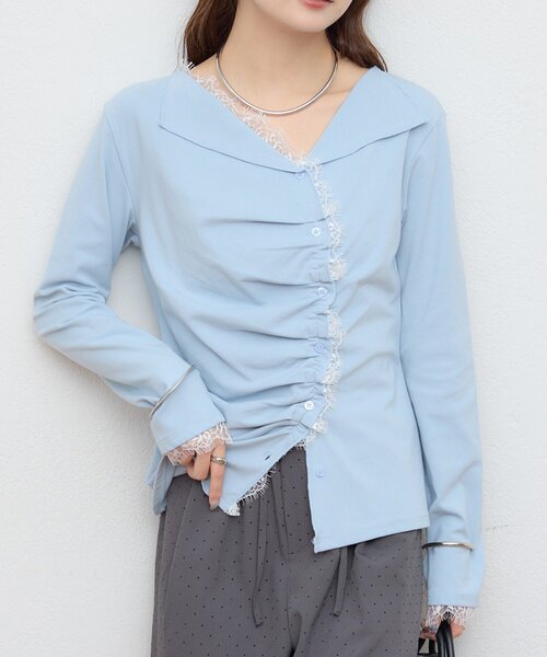 mystic（ミスティック）の「【華奢見えトップス/NVYラインストーン素材】アシメタックプルオーバー（Tシャツ/カットソー・レディース・アイボリー/チャコールグレー/ブルー/ネイビー・FREE）」の4枚目の写真