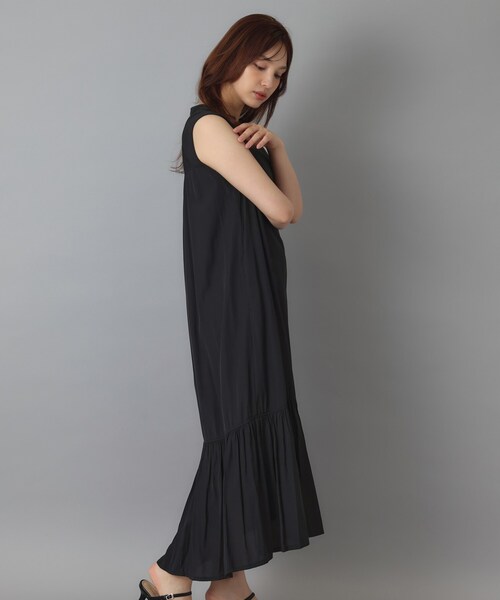 DRESSTERIOR（ドレステリア）の「【ウォッシャブル】ノースリーブギャザーヘムワンピース（ワンピース・レディース・ベージュ/ブラック・38）」の9枚目の写真