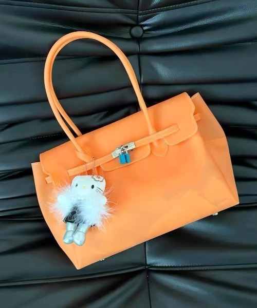 MCM ハンドバッグ オレンジ 希少 MCM Women