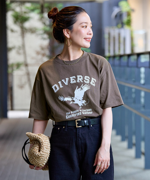 Russell Athletic(ラッセルアスレティック)の「ウォッシャブル / RUSSELL ATHLETIC / ラッセル アスレティック 別注 ロゴTEE(Tシャツ/カットソー・レディース・グリーン/チャコールグレー/ネイビー・FREE)」の7枚目の写真