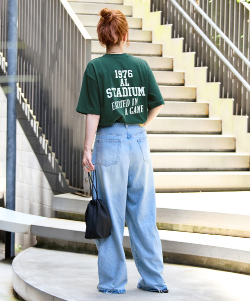 Russell Athletic(ラッセルアスレティック)の「ウォッシャブル / RUSSELL ATHLETIC / ラッセル アスレティック 別注 ロゴTEE(Tシャツ/カットソー・レディース・グリーン/チャコールグレー/ネイビー・FREE)」の12枚目の写真
