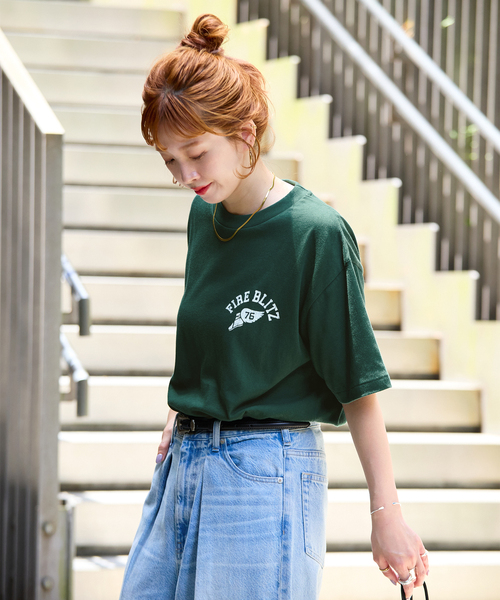 Russell Athletic(ラッセルアスレティック)の「ウォッシャブル / RUSSELL ATHLETIC / ラッセル アスレティック 別注 ロゴTEE(Tシャツ/カットソー・レディース・グリーン/チャコールグレー/ネイビー・FREE)」の14枚目の写真