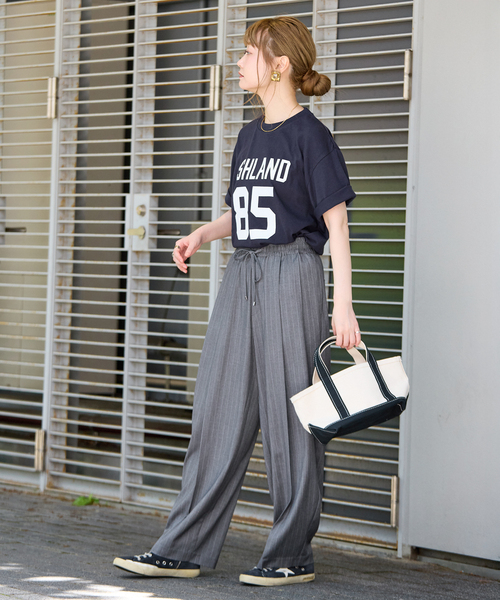 Russell Athletic(ラッセルアスレティック)の「ウォッシャブル / RUSSELL ATHLETIC / ラッセル アスレティック 別注 ロゴTEE(Tシャツ/カットソー・レディース・グリーン/チャコールグレー/ネイビー・FREE)」の17枚目の写真