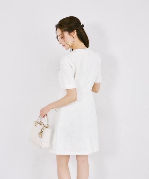 tocco closet(トッコ クローゼット)の「【S・Mサイズ展開】スパンコール入りラメツイードミニワンピース(ワンピース・レディース・オフホワイト/ブルー・M/S)」の3枚目の写真