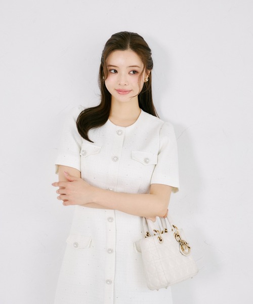 tocco closet(トッコ クローゼット)の「【S・Mサイズ展開】スパンコール入りラメツイードミニワンピース(ワンピース・レディース・オフホワイト/ブルー・M/S)」の4枚目の写真