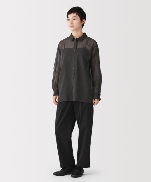 無印良品(ムジルシリョウヒン)の「婦人 強撚シアー 長袖シャツ(シャツ/ブラウス・レディース・グレー系/グレー系1/ブラウン系/ダークブラウン・XL/L/M/S)」の9枚目の写真