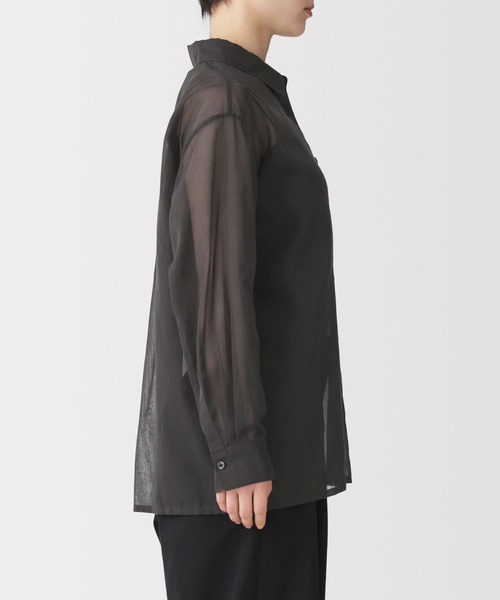 無印良品(ムジルシリョウヒン)の「婦人 強撚シアー 長袖シャツ(シャツ/ブラウス・レディース・グレー系/グレー系1/ブラウン系/ダークブラウン・XL/L/M/S)」の17枚目の写真
