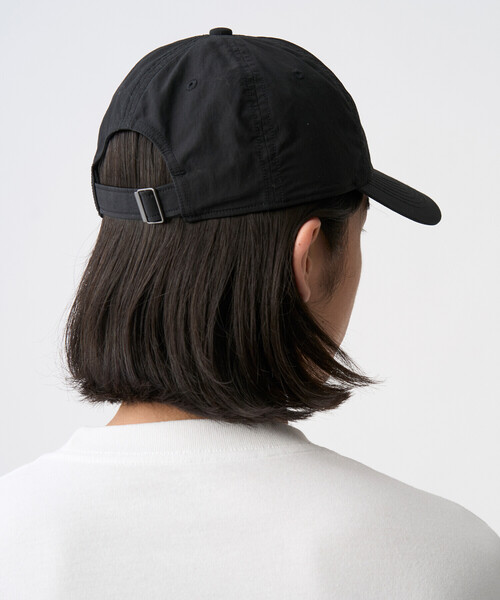 DANTON(ダントン)の「Downproof 6-Panel Cap(キャップ・レディース・ダークブラウン/チャコール/ブラック/グレイッシュベージュ・F)」の6枚目の写真