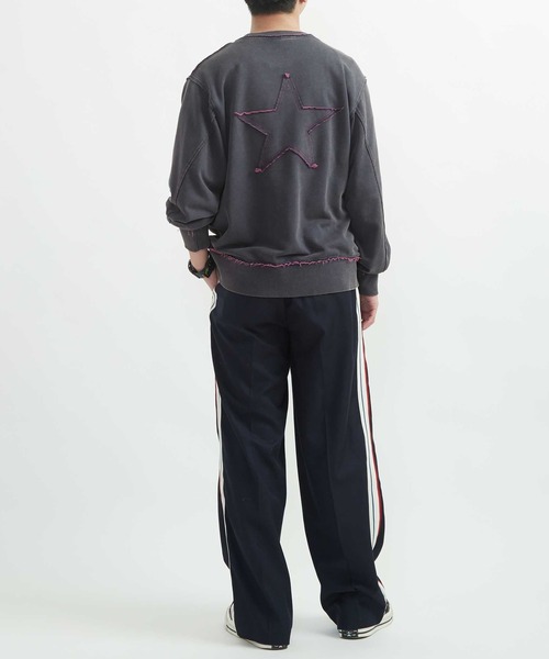 CONVERSE TOKYO(コンバーストウキョウ)の「BI-COLOR STAR★ PATCH SWEAT(Tシャツ/カットソー・レディース・ネイビー/ブラック/杢グレー・MEDIUM/SMALL)」の4枚目の写真