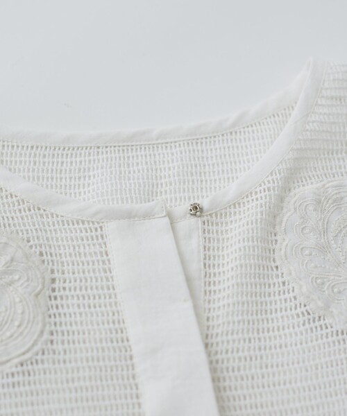 conges payes ADIEU TRISTESSE（コンジェ ペイエ アデュートリステス）の「刺繍モチーフベスト（ベスト・レディース・オフホワイト/ブラック・38）」の14枚目の写真