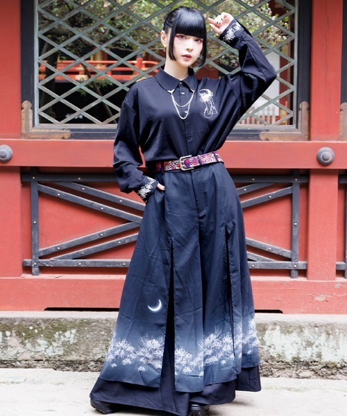 REZEN(リゼン)の「彼岸花×月刺繍シャツ(シャツ/ブラウス・メンズ・ライトグレー/ローズ/レッドパープル/ブルーパープル・MEDIUM/LARGE)」の11枚目の写真