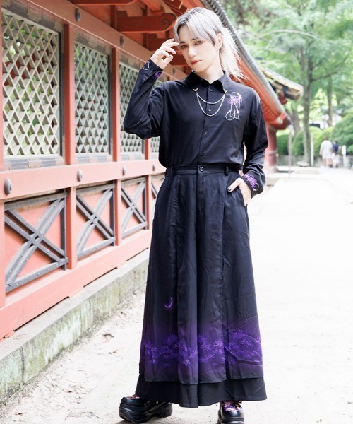 REZEN(リゼン)の「彼岸花×月刺繍シャツ(シャツ/ブラウス・メンズ・ライトグレー/ローズ/レッドパープル/ブルーパープル・MEDIUM/LARGE)」の16枚目の写真