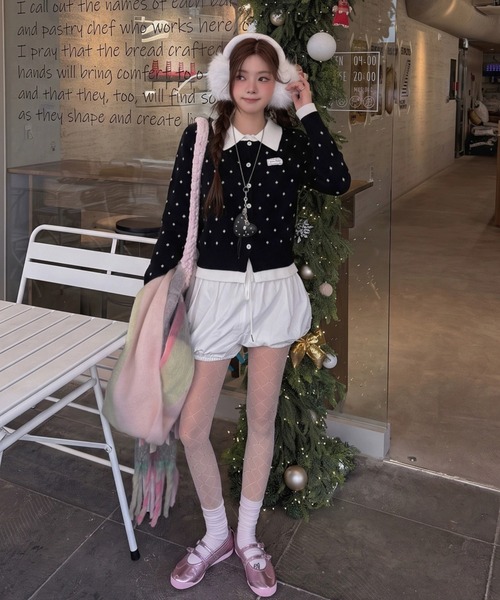 AVYL(アヴィル)の「レイヤード風ドット柄ニットカーディガン(カーディガン/ボレロ・レディース・ブラック/グレー・M)」の14枚目の写真