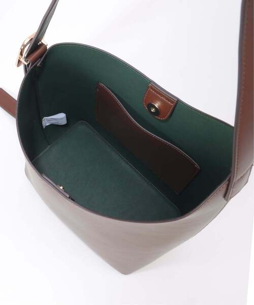 notch.(ノッチ)の「Na. by Nananoel(ナナノエル)ASYMMETRY ONESHOULDER BAG(トートバッグ・レディース・ブラック/ブラウン・ONESIZE)」の15枚目の写真
