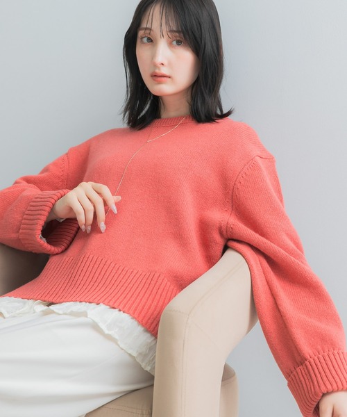URBAN RESEARCH ROSSO WOMEN(アーバンリサーチ ロッソ)の「『WEB/一部店舗限定』エクストラファインサイドスリットニット(ニット/セーター・レディース・ブルー系その他/オフホワイト/ライトグレー/チャコールグレー/ピンク・FREE)」の7枚目の写真