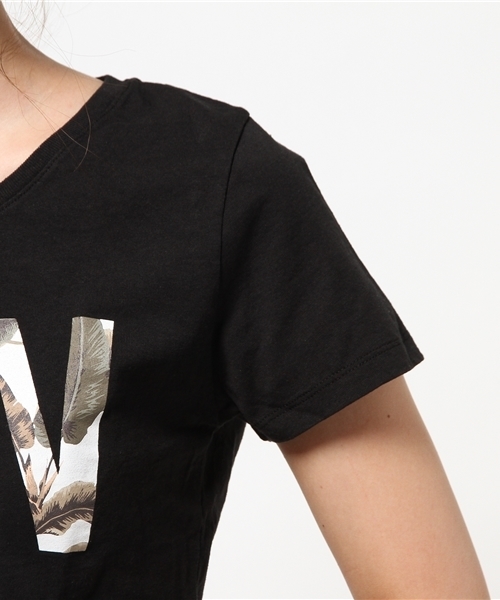 VONZIPPER（ボンジッパー）の「VONZIPPER レディース SLUSH PUPPY LOGO Ｔシャツ（Tシャツ/カットソー・レディース・ブラック/ホワイト/ブルー・LARGE/MEDIUM）」の6枚目の写真