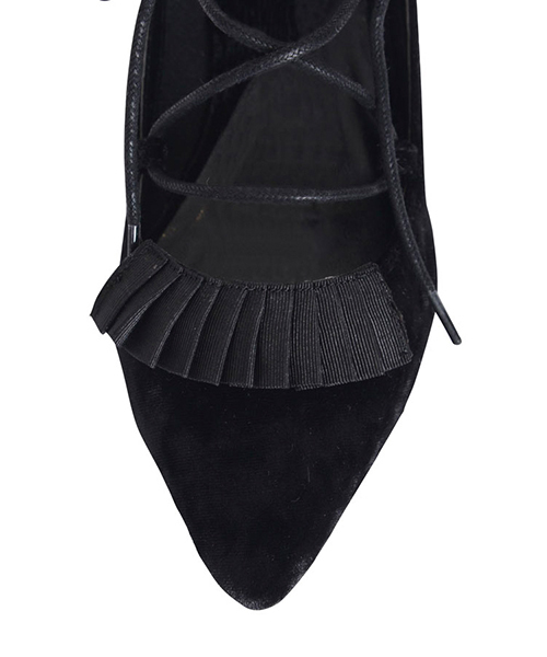 merry jenny（メリージェニー）の「レースアップパンプス（パンプス・レディース・ブラック/オフホワイト/マルチ・SMALL/LARGE/MEDIUM）」の8枚目の写真