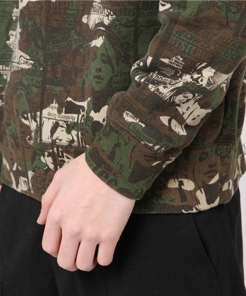 HYSTERIC GLAMOUR(ヒステリックグラマー)の「ROCK IN THE WOODLAND総柄 SW(スウェット・メンズ・グリーン系カモフラージュ・SMALL/MEDIUM/LARGE)」の6枚目の写真