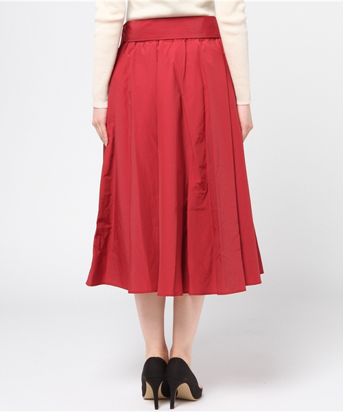 un dix cors（アンディコール）の「ボリュームフレアスカート（スカート・レディース・ベージュ/レッド・ﾌﾘ-）」の6枚目の写真