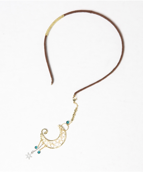 チャイハネ(チャイハネ)の「【チャイハネ】三日月チャームカチューシャ(カチューシャ・レディース・ゴールド/シルバー・FREE)」の1枚目の写真