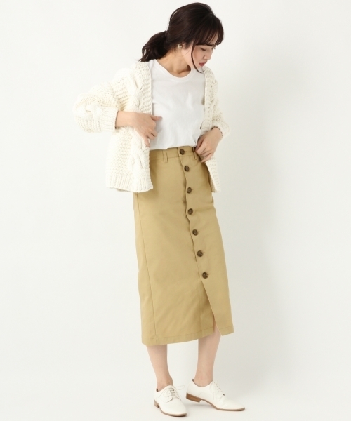 A part by（アパートバイ）の「CPチノマエボタンタイトスカート 778720（スカート・レディース・ベージュ/ネイビー/ブラウン/ライトピンク・MEDIUM/LARGE）」の12枚目の写真