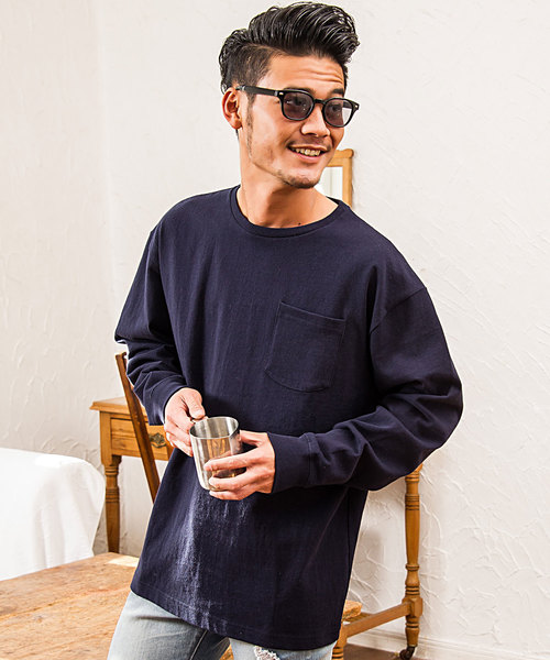 CavariA（キャバリア）の「『CavariA/キャバリア』USAコットンビッグシルエットクルーネック長袖Tシャツ（Tシャツ/カットソー・メンズ・パープル/ブラック/ホワイト/テラコッタ/ワイン/ブルー系その他/ブラック×ホワイト/サックスブルー/ピンク/カーキ/グレー/ネイビー/オレンジ/ベージュ/イエロー/ラベンダー/クリーム/ミント/ダークベージュ・M/L）」の12枚目の写真