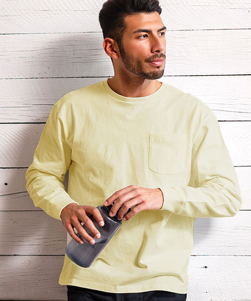 CavariA（キャバリア）の「『CavariA/キャバリア』USAコットンビッグシルエットクルーネック長袖Tシャツ（Tシャツ/カットソー・メンズ・パープル/ブラック/ホワイト/テラコッタ/ワイン/ブルー系その他/ブラック×ホワイト/サックスブルー/ピンク/カーキ/グレー/ネイビー/オレンジ/ベージュ/イエロー/ラベンダー/クリーム/ミント/ダークベージュ・M/L）」の8枚目の写真