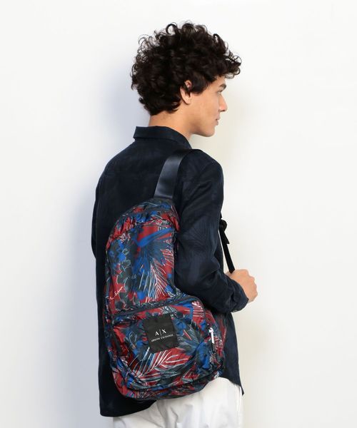 新品 Armani Exchange アルマーニ エクスチェンジ リュック 紺 ARMANI EXCHANGE デイバック リュック 「A|X アルマーニ