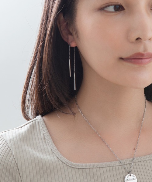 TONE SELECT GOODS(トーンセレクトグッズ)の「【vie】ステンレスピアス(ピアス(両耳用)・レディース・イエロー/シルバー・FREE)」の1枚目の写真