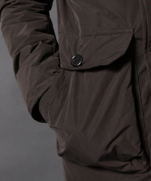 AMERICAN RAG CIE(アメリカンラグシー)の「AMERICAN RAG CIE ラクーンファーダウンコート113-AER-M132-BL064∴(ダウンジャケット/コート・メンズ・ブラック/カーキ/ベージュ/ネイビー・2/1/3)」の20枚目の写真