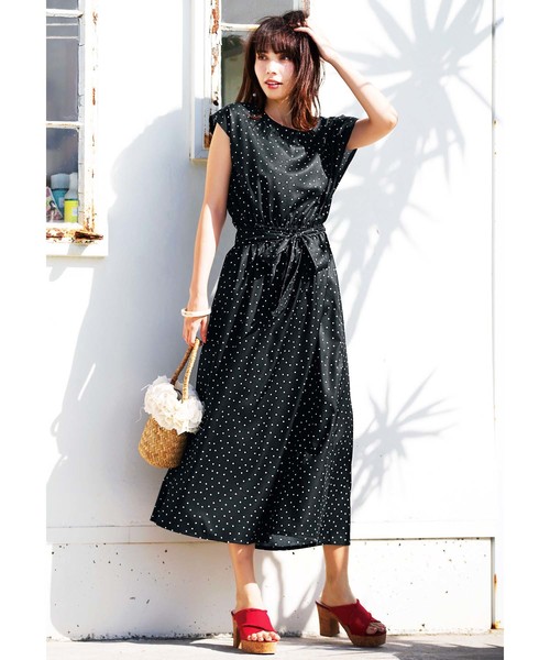 GeeRA(ジーラ)の「ウエストゴムロングワンピース(ワンピース・レディース・ネイビー/ドット/チェック/その他・X-LARGE/LARGE/MEDIUM/SMALL)」の14枚目の写真
