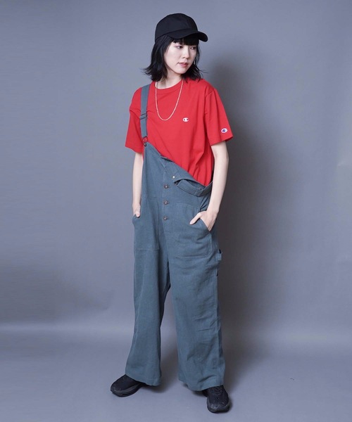 Champion(チャンピオン)の「【CHAMPION/チャンピオン】ブランドベストセラーアイテム 定番の無地 ワンポイントブランドロゴ入り スタンダードシルエット ユニセックスサイジング ベーシック半袖Tシャツ カットソー(Tシャツ/カットソー・メンズ・グレー/ブラック/ホワイト/レッド/ピンク/ネイビー/ライトベージュ/ブルー/チャコールグレー/ダークグリーン/イエロー/杢グレー/ミント/ライトグリーン/オレンジ/パープル/ベージュ・X-LARGE/SMALL/MEDIUM/LARGE/XX-LARGE)」の20枚目の写真