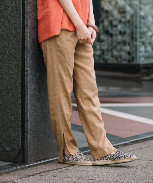 Munich（ミューニック）の「ストレッチバイオリネンサイドスリットパンツ（その他パンツ・レディース・ブラック/グレー/ナチュラル/キャメル・XS/S/M）」の4枚目の写真