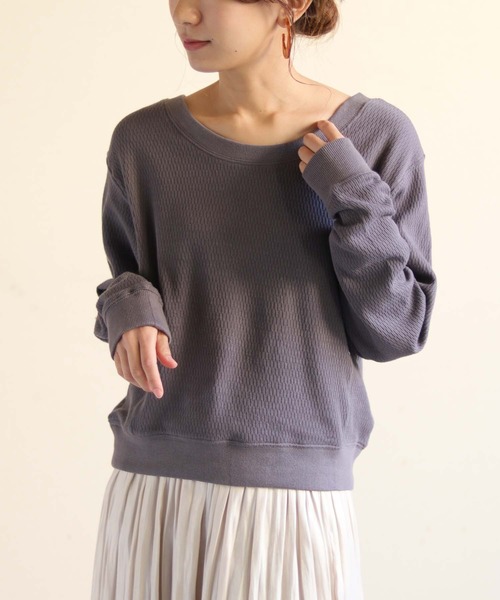HER CLOSET(ハークローゼット)の「【HER CLOSET】ハニカムワッフルUネックプルオーバー(Tシャツ/カットソー・レディース・アイボリー/チャコールグレー/ブラック/ベージュ/ブラウン・M)」の1枚目の写真