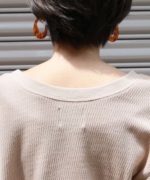 HER CLOSET(ハークローゼット)の「【HER CLOSET】ハニカムワッフルUネックプルオーバー(Tシャツ/カットソー・レディース・アイボリー/チャコールグレー/ブラック/ベージュ/ブラウン・M)」の18枚目の写真