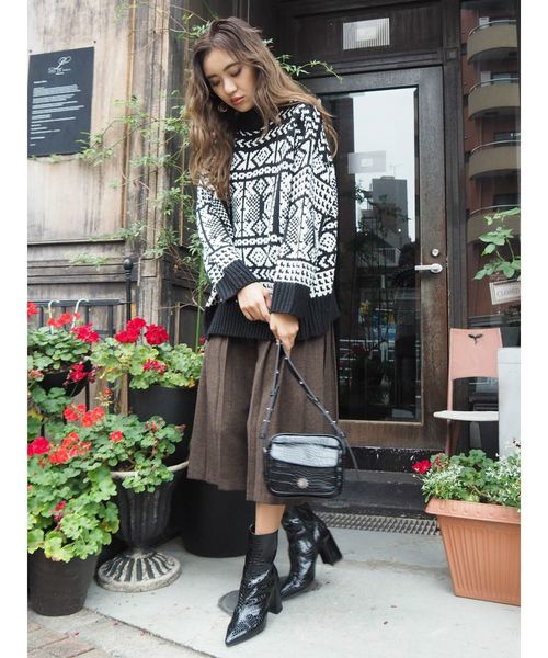 EVRIS（エヴリス）の「ハンドライクジャカードニット（ニット/セーター・レディース・ホワイト/ブラック/ブラウン・FREE）」の9枚目の写真