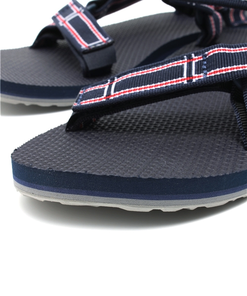 WHITE MOUNTAINEERING（ホワイトマウンテニアリング）の「White Mountaineering×Teva 14SS STRAP SANDAL（サンダル・メンズ・ネイビー・28.0cm/26.0cm/24.0cm）」の5枚目の写真