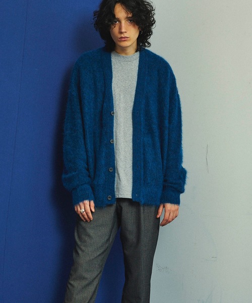 MAISON SPECIAL(メゾンスペシャル)の「モヘヤオーバーサイズVネックカーディガン 【MAISON SPECIAL/メゾンスペシャル】(カーディガン/ボレロ・メンズ・ブルー/バーガンディー・46/48)」の9枚目の写真