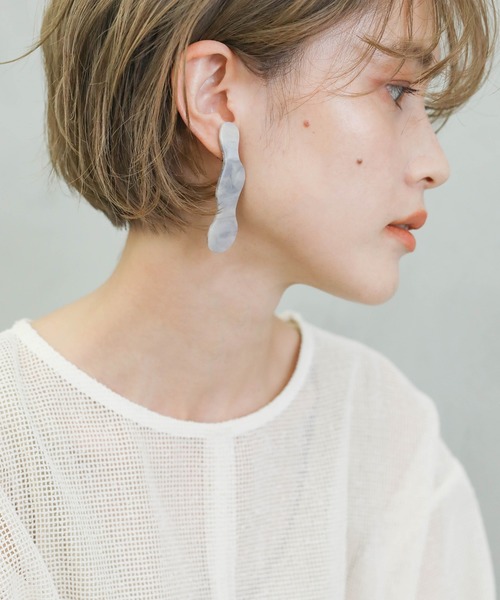 select MOCA(セレクトモカ)の「ドロップアメーバーイヤリング(イヤリング・レディース・ライトグレー/ライトグリーン/アイボリー/クリア・FREE)」の1枚目の写真