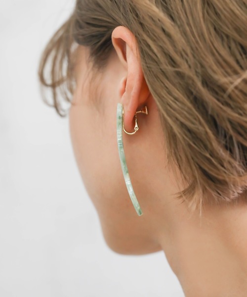 select MOCA(セレクトモカ)の「ドロップアメーバーイヤリング(イヤリング・レディース・ライトグレー/ライトグリーン/アイボリー/クリア・FREE)」の6枚目の写真