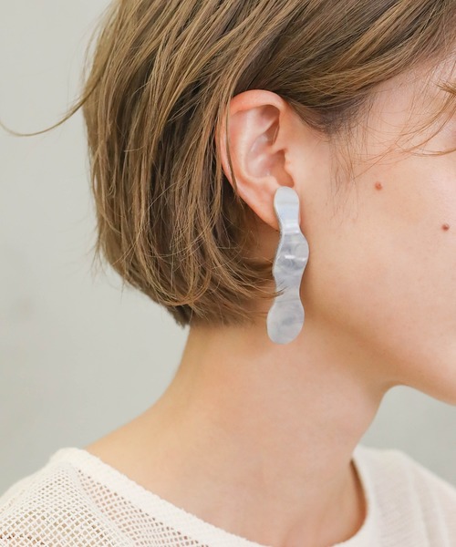 select MOCA(セレクトモカ)の「ドロップアメーバーイヤリング(イヤリング・レディース・ライトグレー/ライトグリーン/アイボリー/クリア・FREE)」の8枚目の写真