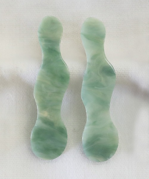 select MOCA(セレクトモカ)の「ドロップアメーバーイヤリング(イヤリング・レディース・ライトグレー/ライトグリーン/アイボリー/クリア・FREE)」の20枚目の写真