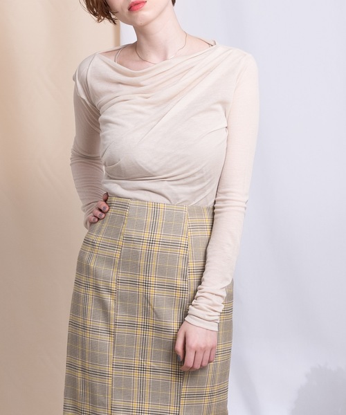 flowriri（フロウリリ）の「flowriri シアードレープトップス（Tシャツ/カットソー・レディース・ブラック/ベージュ/ナチュラル・FREE）」の12枚目の写真