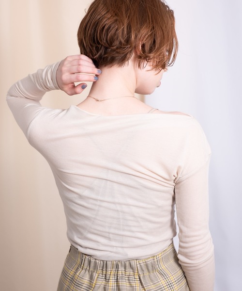 flowriri（フロウリリ）の「flowriri シアードレープトップス（Tシャツ/カットソー・レディース・ブラック/ベージュ/ナチュラル・FREE）」の18枚目の写真