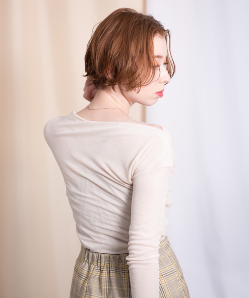 flowriri（フロウリリ）の「flowriri シアードレープトップス（Tシャツ/カットソー・レディース・ブラック/ベージュ/ナチュラル・FREE）」の20枚目の写真