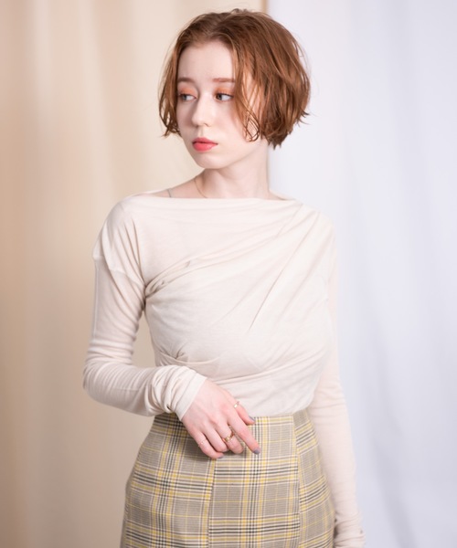 flowriri（フロウリリ）の「flowriri シアードレープトップス（Tシャツ/カットソー・レディース・ブラック/ベージュ/ナチュラル・FREE）」の22枚目の写真