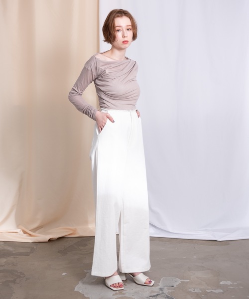 flowriri（フロウリリ）の「flowriri シアードレープトップス（Tシャツ/カットソー・レディース・ブラック/ベージュ/ナチュラル・FREE）」の6枚目の写真