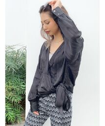 ルーズカシュクールシャツ
